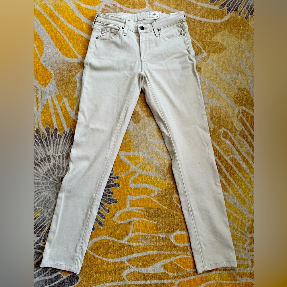 AG Super Skinny Legging Ankle size 24 in light khaki